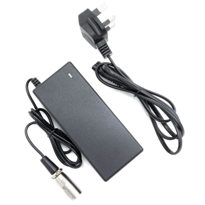 Nabíječka 4 Pin XLR